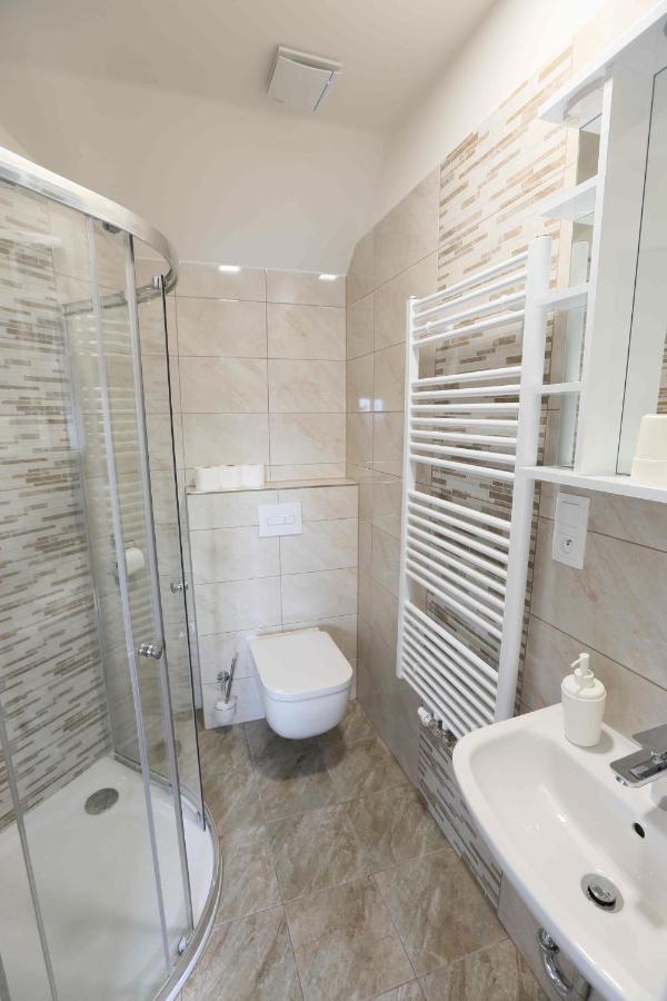 Apartmany Aura Boží Dar Buitenkant foto